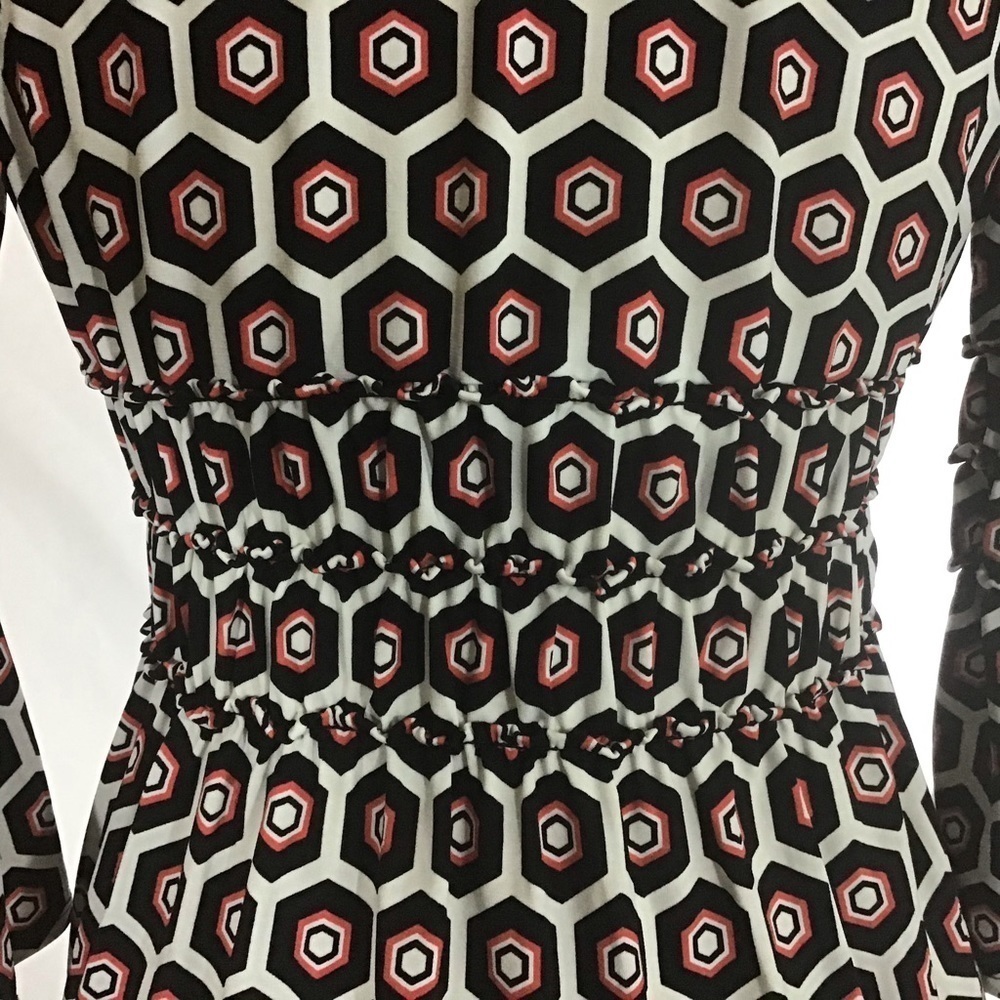 SOPHIE Max Dress Size XS Y2K Bell Sleeves Geometric Print White Black Red - Picture 3 of 8
